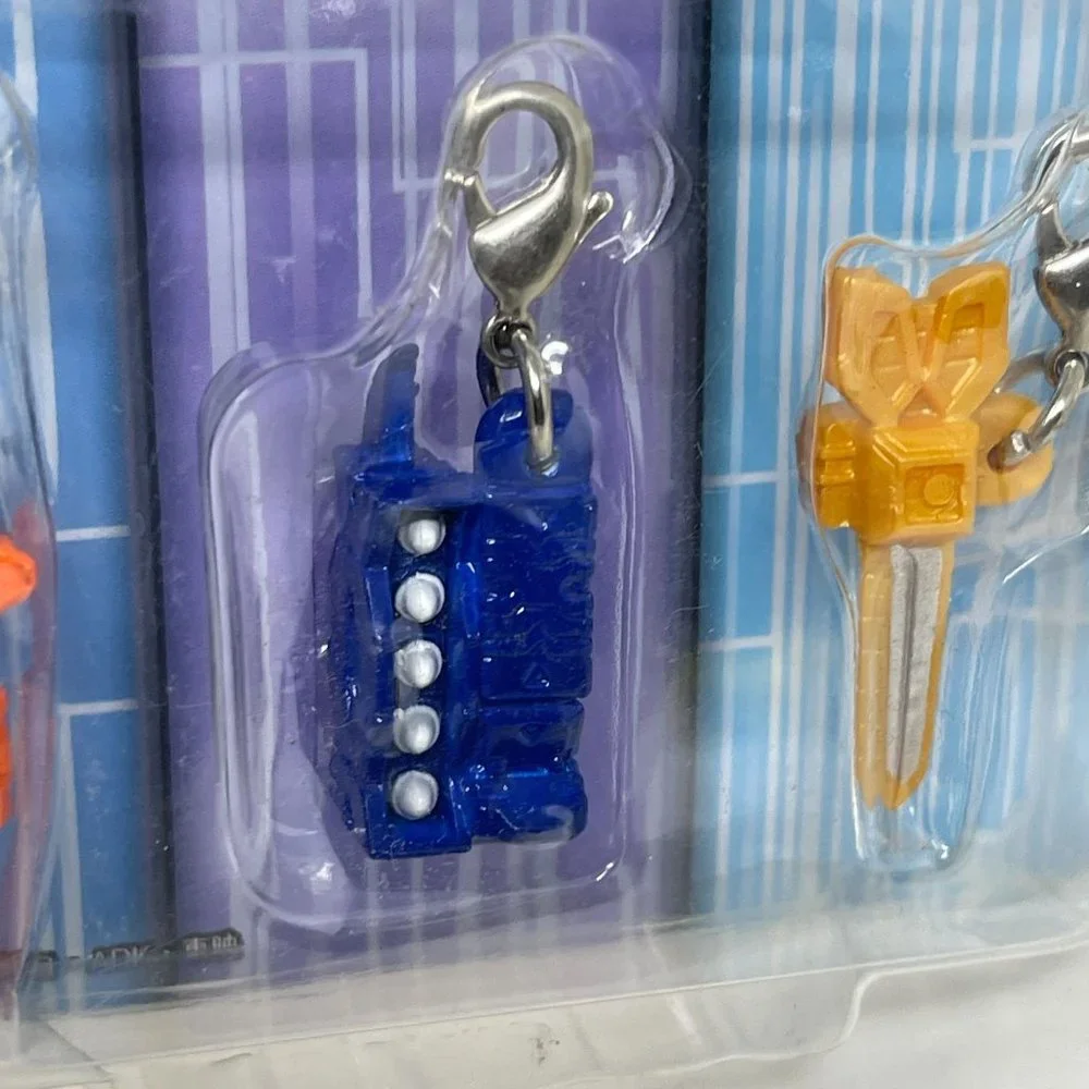 Kamen Rider Fourze Modules Keychains Charm Set - Picture 4 of 7